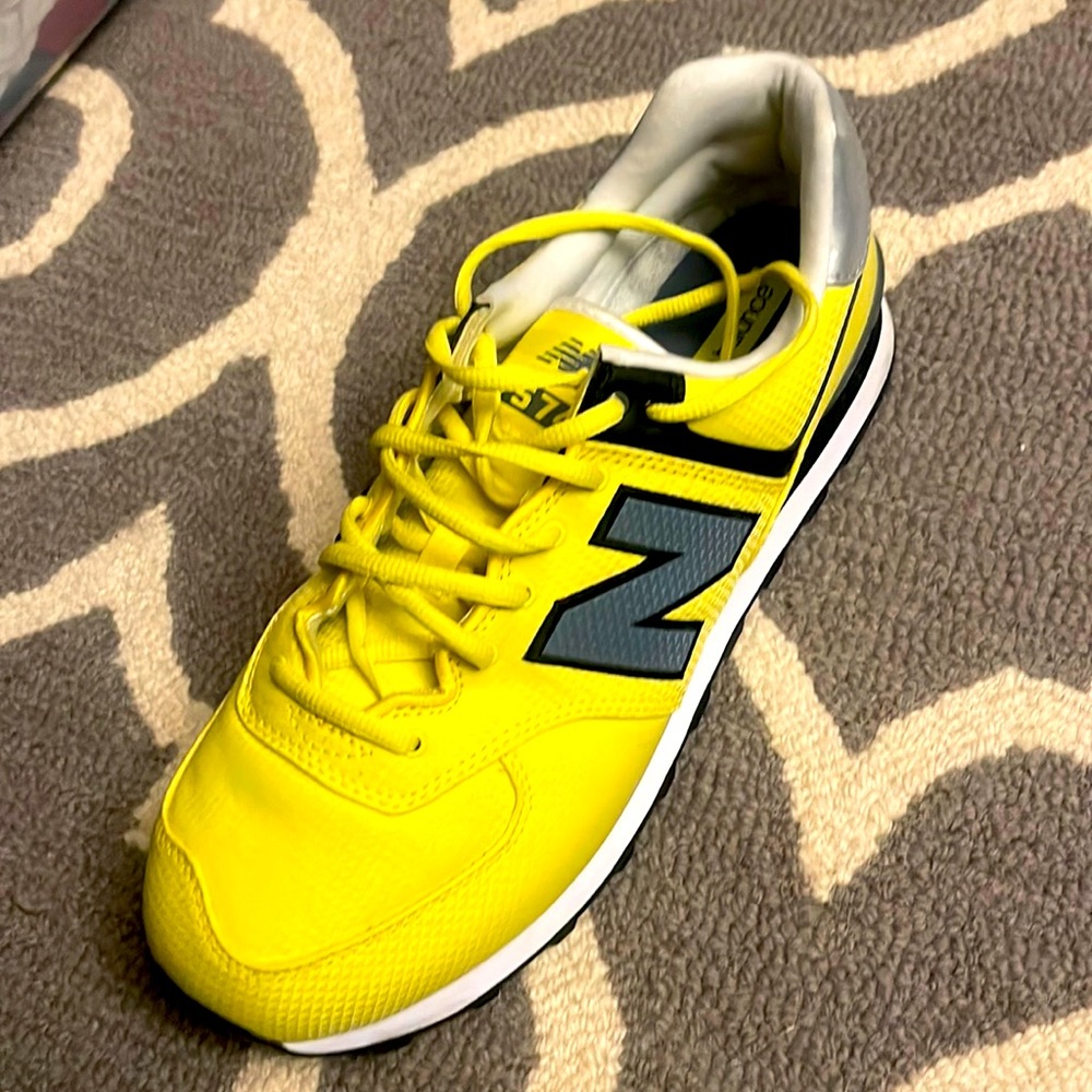Brand new WNT New balance 574